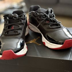 Air Jordan 11 CMFT LOW