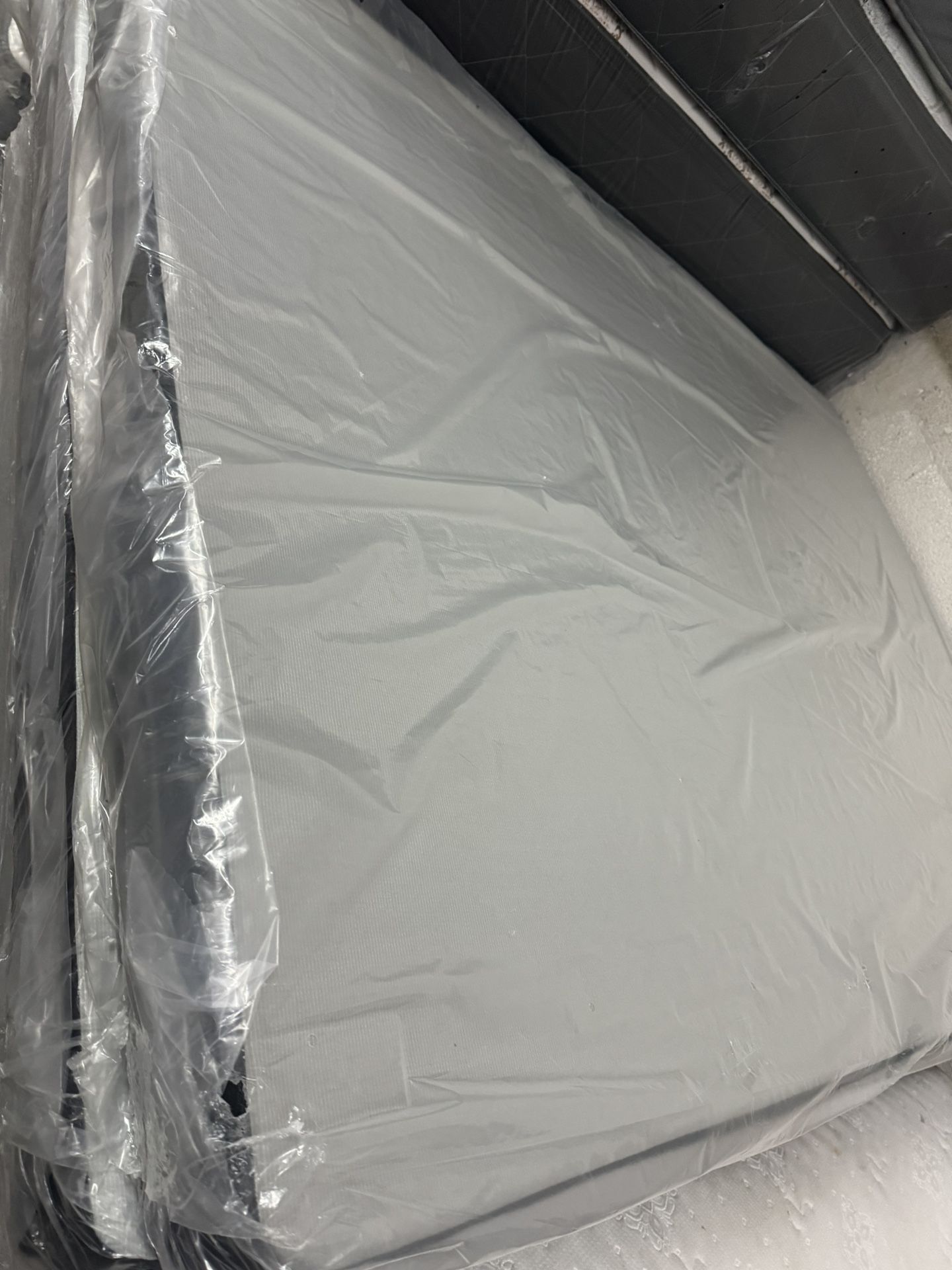 Queen Size Boxspring