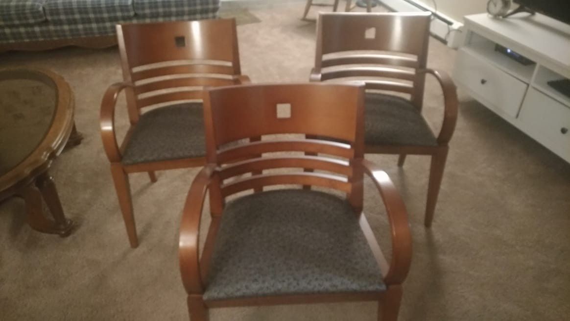3 wooden chairs with very good condition for sale.. $20