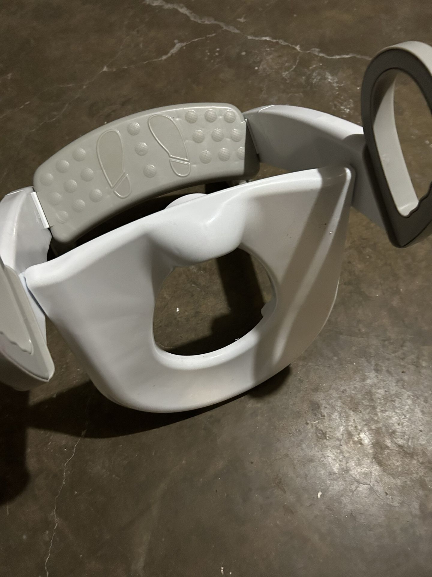 Baby Stepper For Barhroom