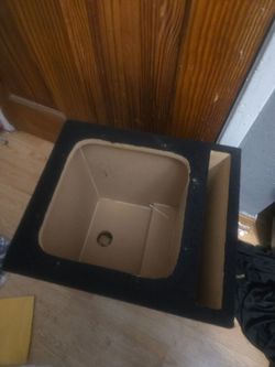 Speaker box