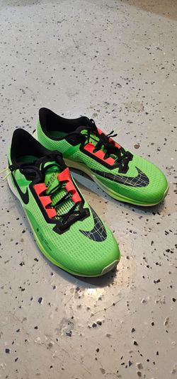 Brand New Nike Air Zoom Rival Fly 3 Running Shoes