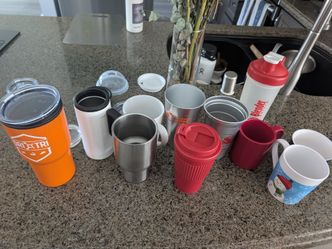 Coffee cups and lids