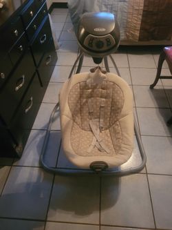 Graco baby swing