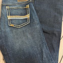Men’s ARIAT jeans