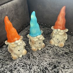 Solar LED Garden Gnome Statue – Cute & Eco-Friendly Light