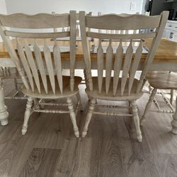 Kitchen table & Chairs