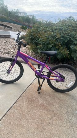 Like new girls bike