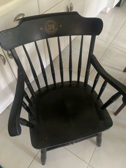 Vintage MIT Arm Chair: from the 1980s (or earlier)