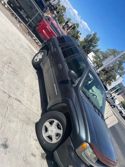 03 Chevy trailblazer lt