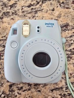 Fujifilm instax mini8 Polaroid camera