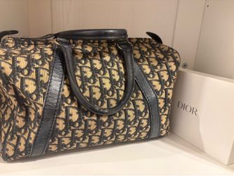CD Vintage hand bag