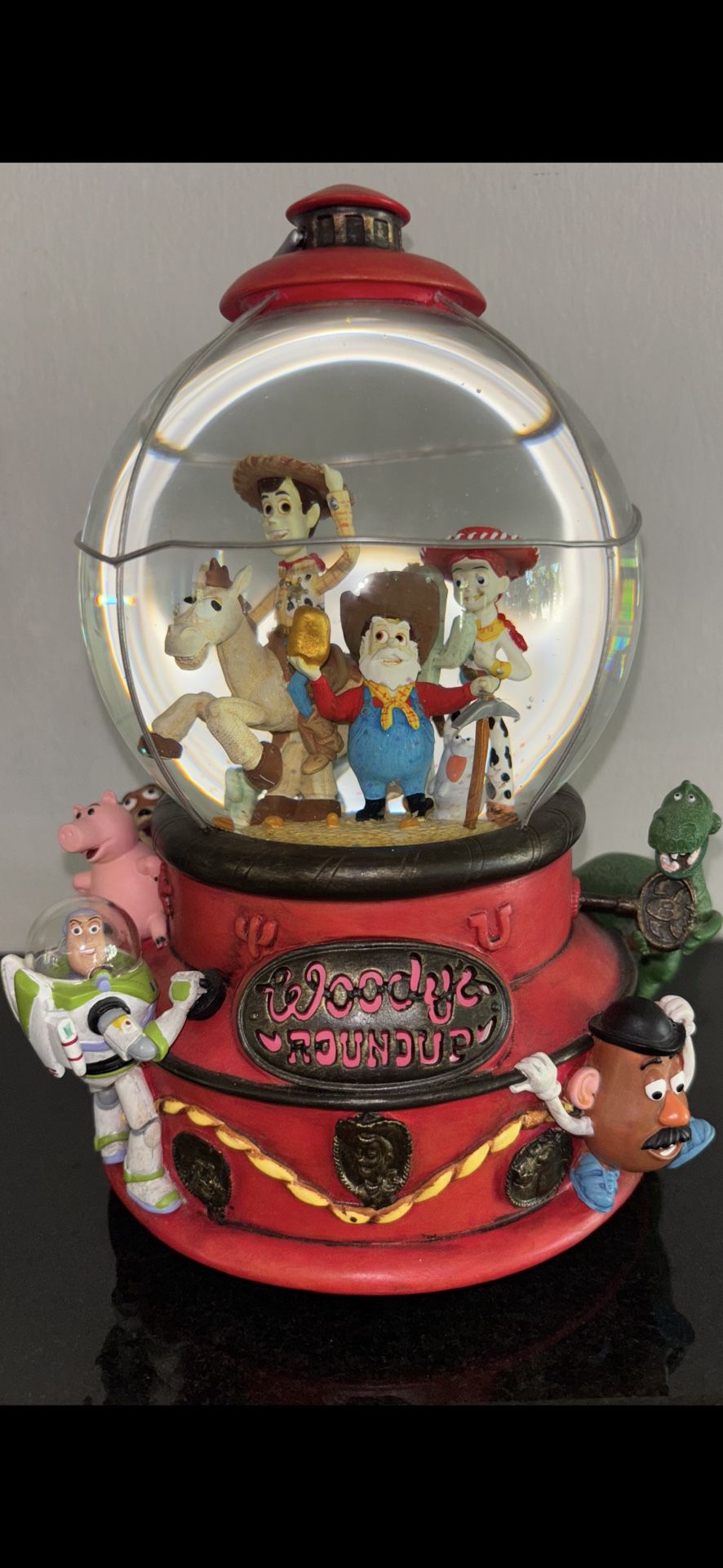 Toy Story 2 Musical Snow Globe Perfect Condition. Lights Up And Plays ‘You’ve Got A friend In Me’.