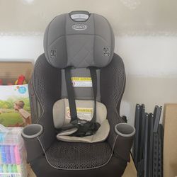 Graco Convertible Car Seat