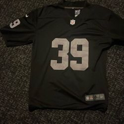 Signed Raiders jersey Nate Hobbs