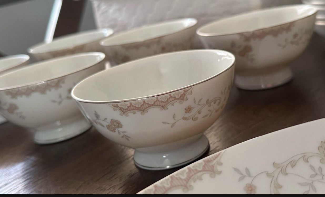 6 Vintage Mikasa Narumi Japan Trinity 5285 Fine China Coffee Cups Tea Cups 