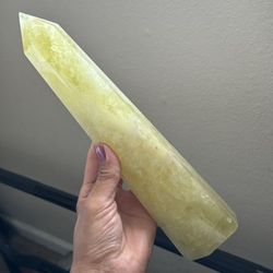Lemon Quartz Tower