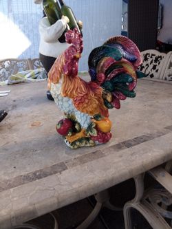 🐓 Rooster Decor Porcelain. $45. Serious Buyers