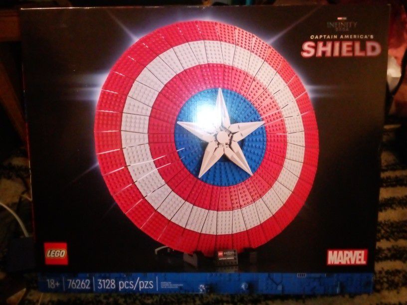 Lego Marvel Captain America Shield * Brad New In Box Never Opeed