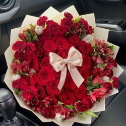 Red Roses Ramo