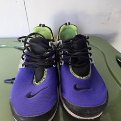 🔥 Gently Used Nike Presto-Mens Size 11
