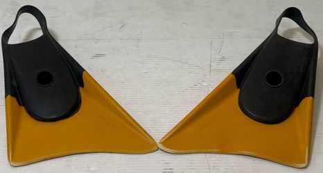 Churchill Swim Fins Med/Large Blue Yellow The Original Swimfins Water Sport