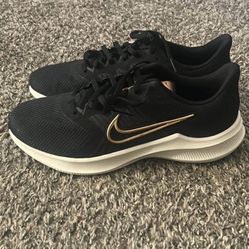 Women’s Nike Shoes 