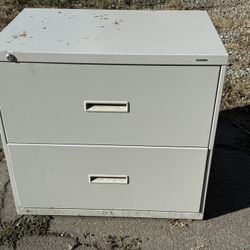 2-Drawer Filing Cabinet – Sturdy & Functional