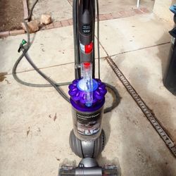 Dyson Animal Ball 3 + $300 Retail