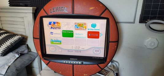 Hannspree 28" basketball tv