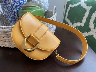 Charles & Keith Gabine Saddle Bag