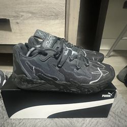 Lámelos Basketball Shoes 