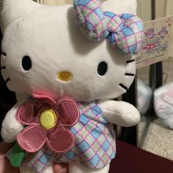 Hello Kitty Plushie 