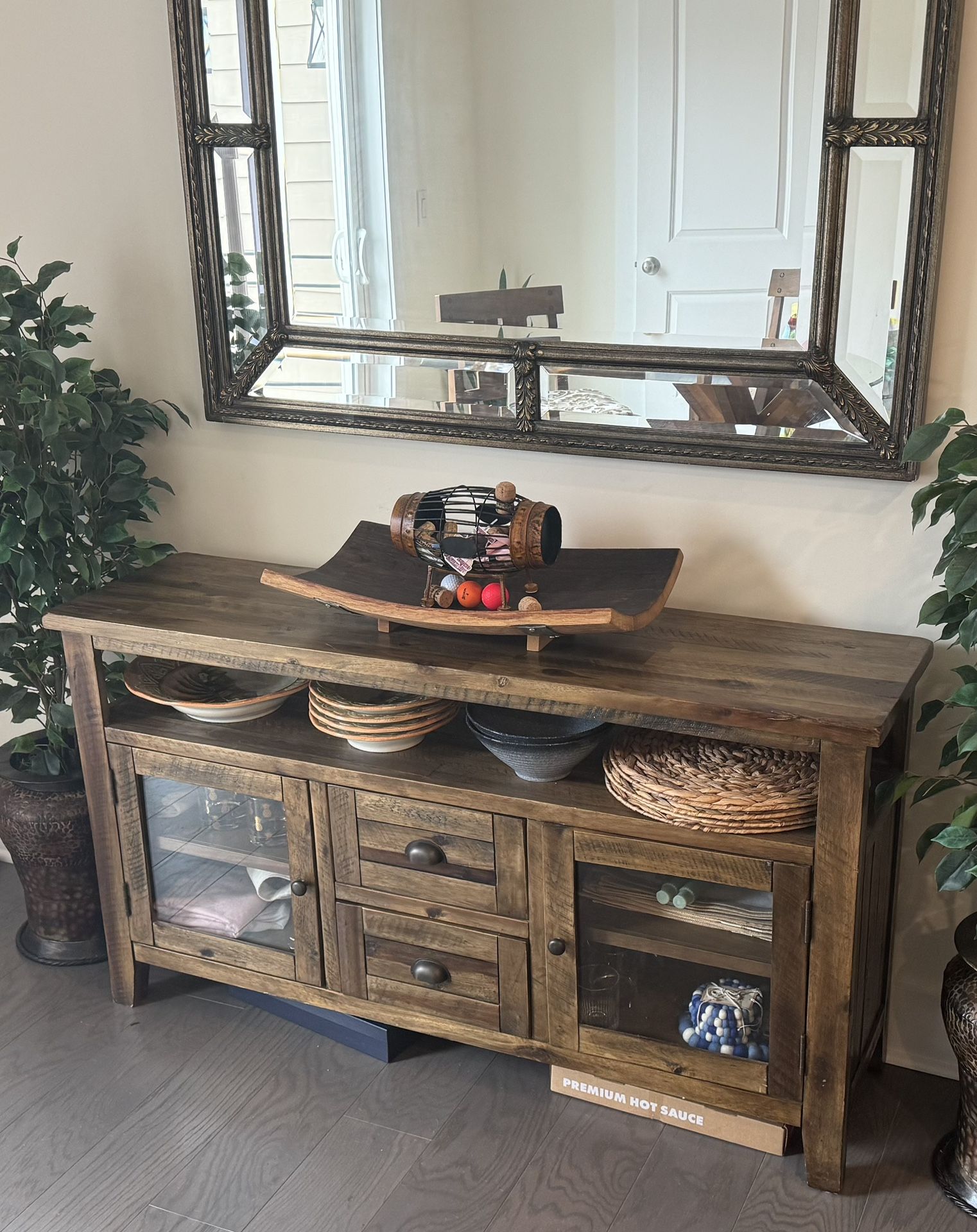 Jofran Dining Room Console Table