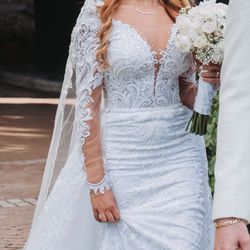 White Mermaid Wedding dress with detachable skirt train