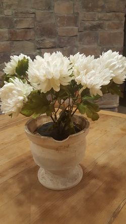 Decorative artificial plant