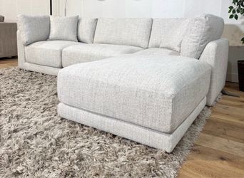 Dayna 4-Piece Fabric Modular Sectional