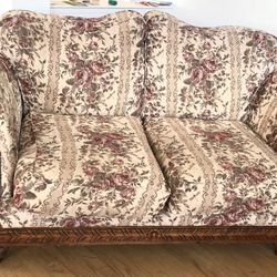 Large 2 Piece sofa set with excellent back support