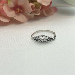 Beautiful Heart Crown Ring | Size 8