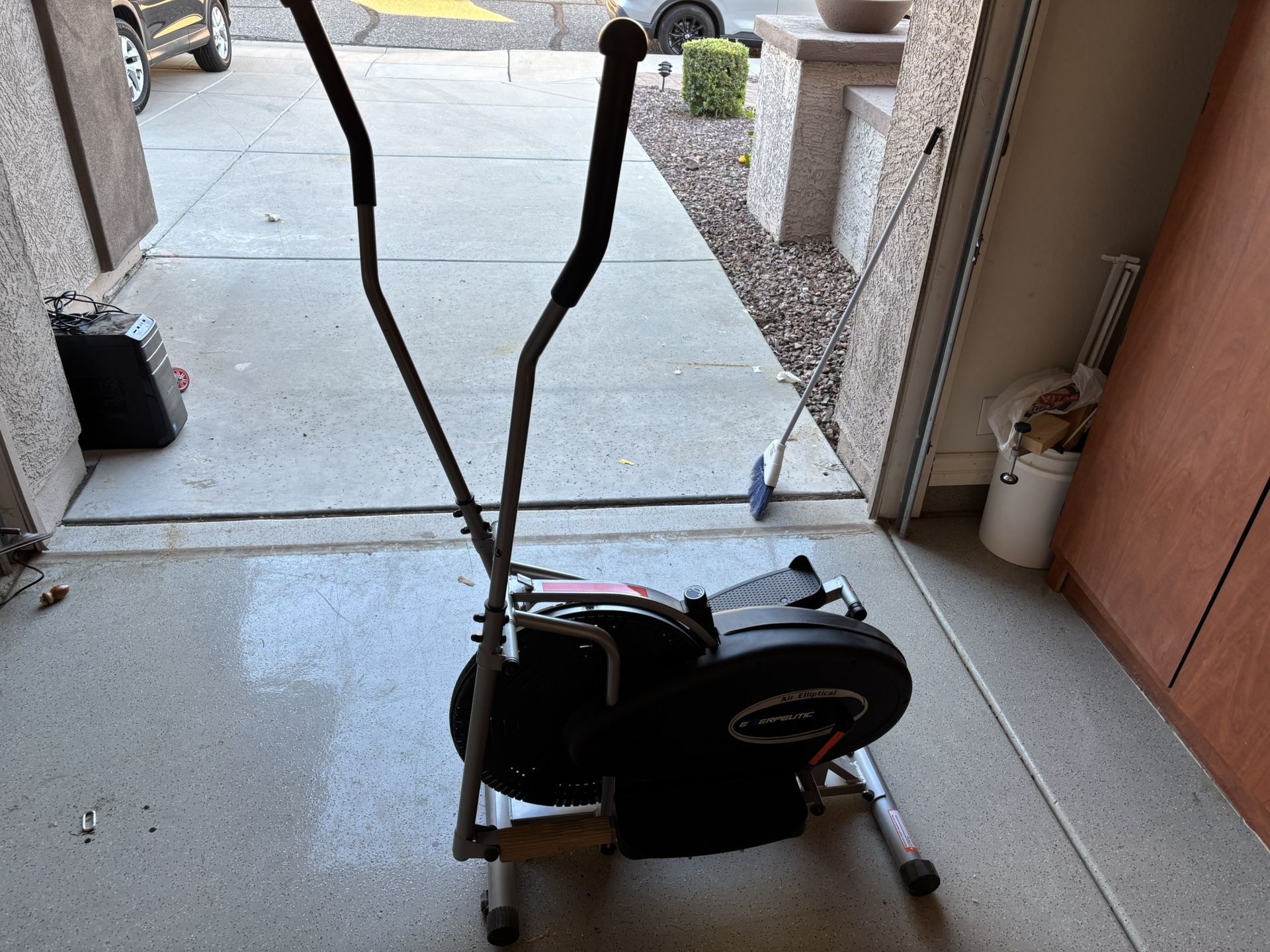 Brand New - Unused Elliptical