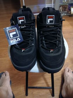 Men's fila disruptor 2 white and black suede  size 11