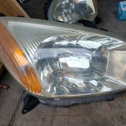2001 Toyota Rav4 Head Lights