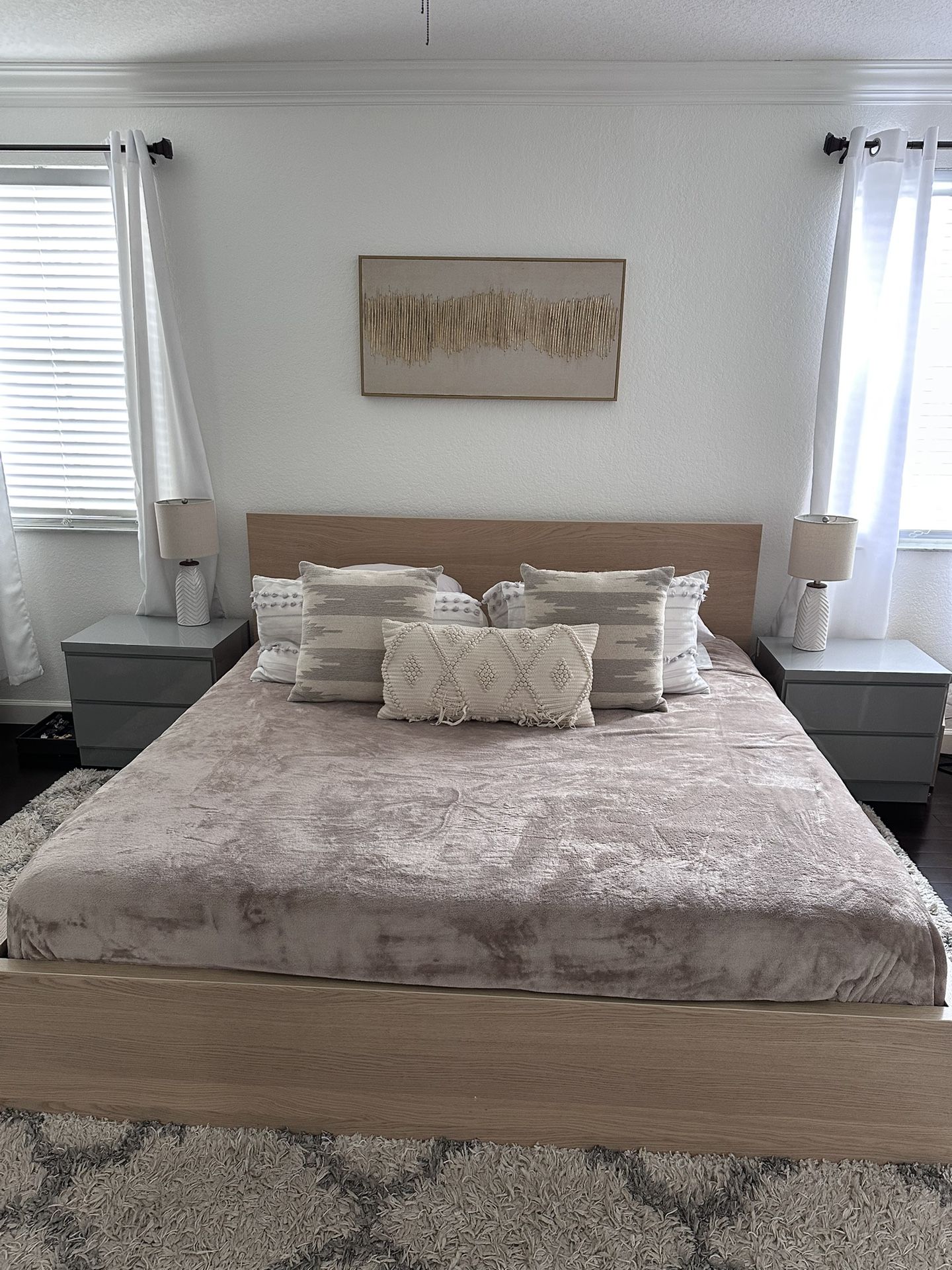 Bed Frame And Mattress 
