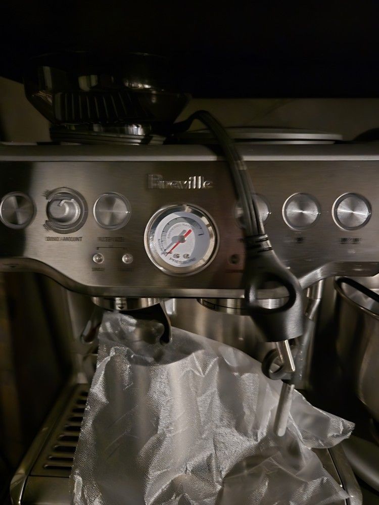 Breville COFFEE MACHINE