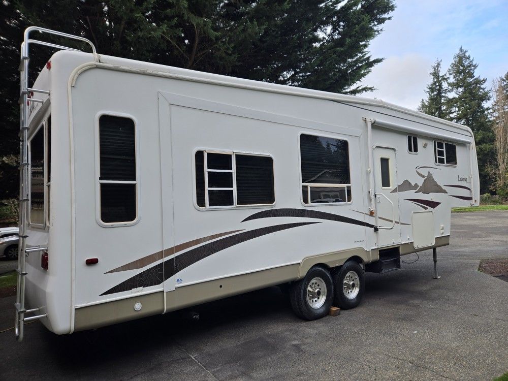 2007 Mckenzie Monaco 31ft