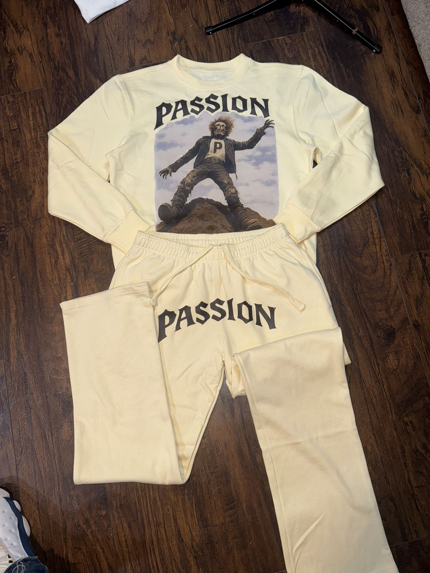 Men’s Sweatsuit Small