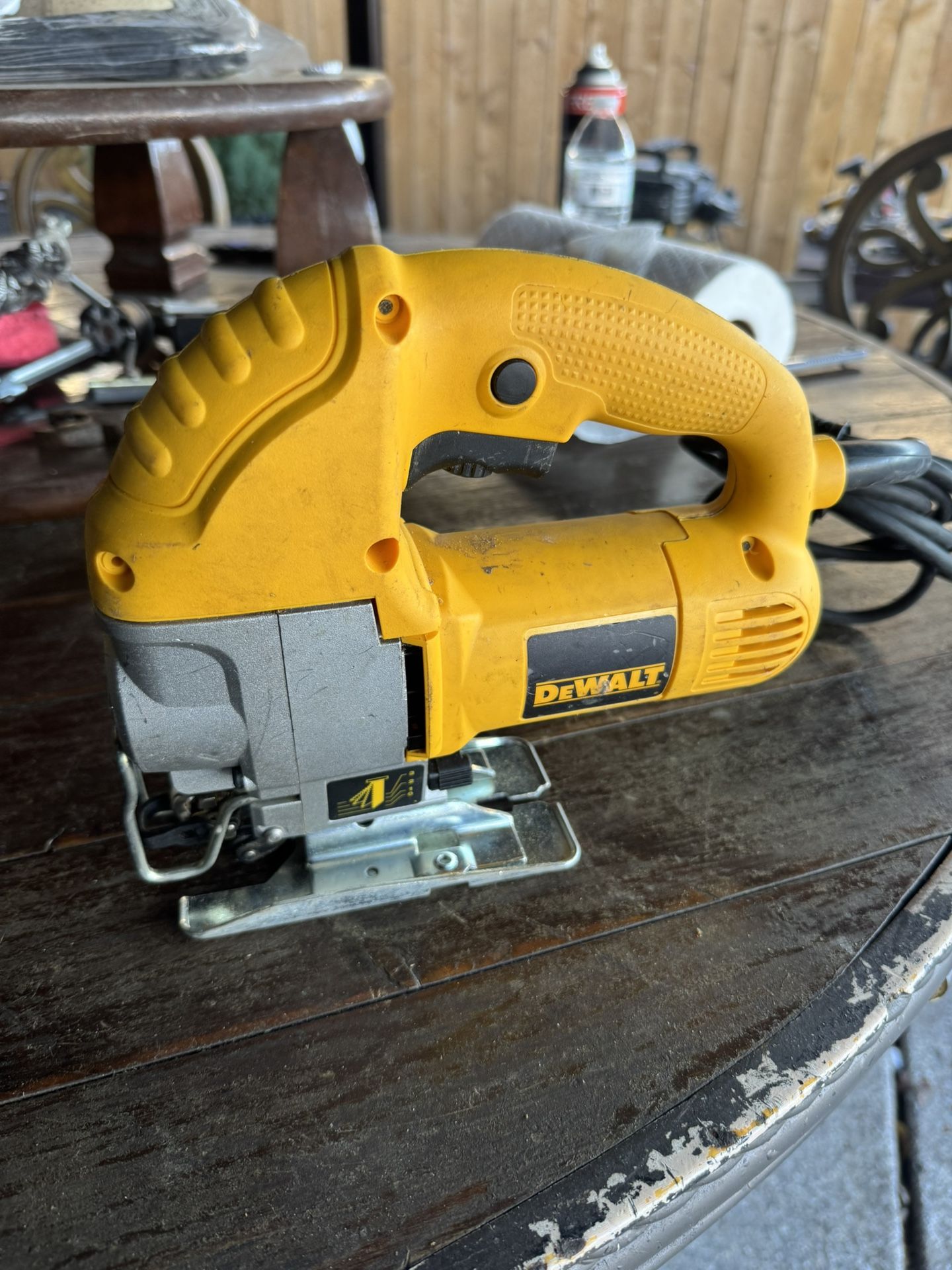 Dewalt