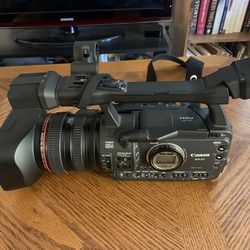 Canon XH A1 Camcorder