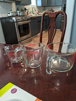 Pyrex Glassware