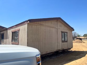 Triple wide manufactured home